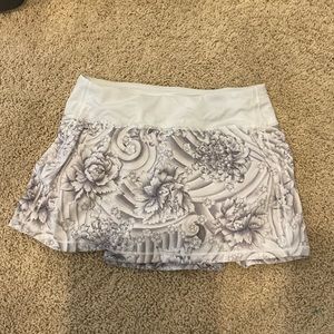 Lululemon tennis skirt Regular